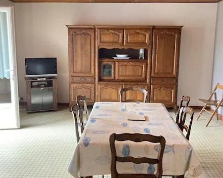 Villa La De La Pege *